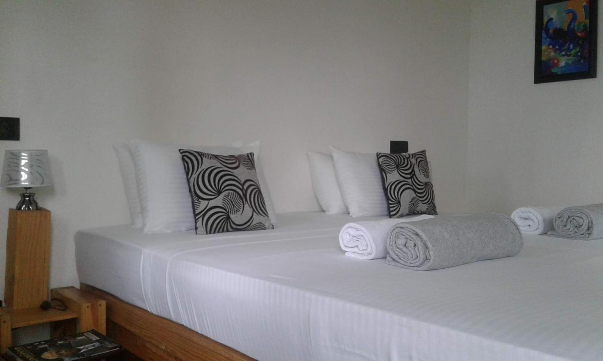 Dew Drop Resort Елла Екстер'єр фото